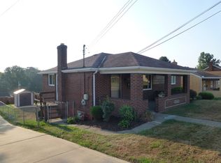 1273 Edgewood Dr, Homestead, PA