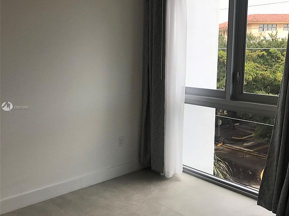 5th image of 13800 Highland Dr #407