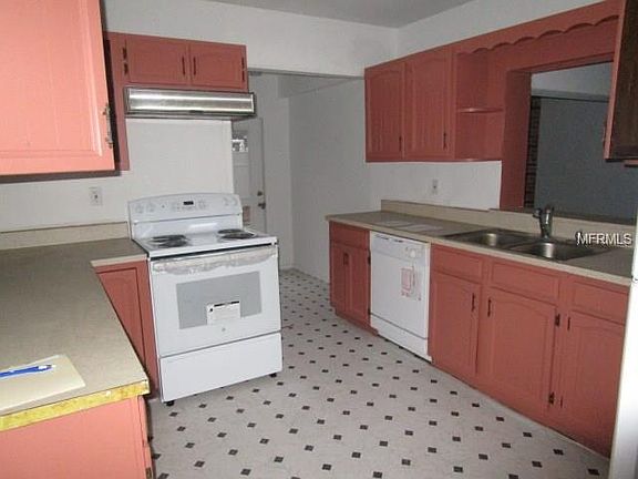 2nd image of 833 Golden Rule Ct S