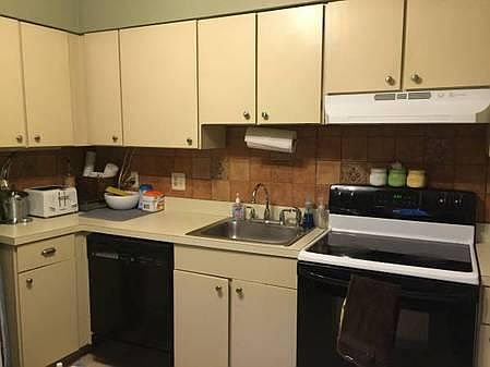 2nd image of 120 Lanark Rd #6ZR