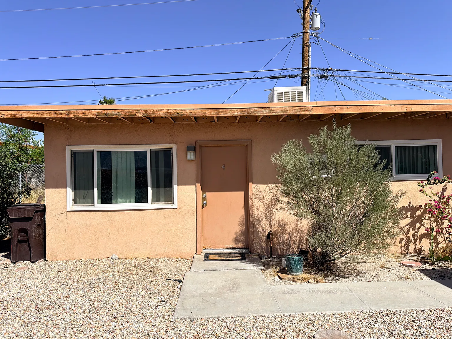 352 W Rosa Parks Road — Photo 3