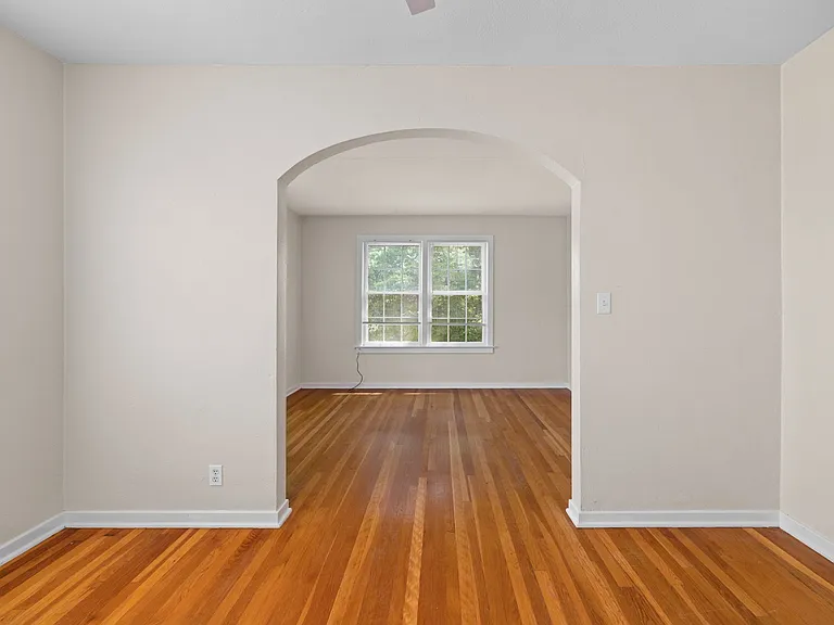 208 Circular Rd #4 — Photo 4