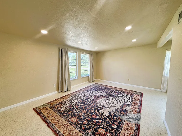 13880 Tamiami Trl — Photo 3