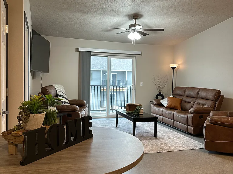 Heritage Townhomes and Apartments — Photo 32
