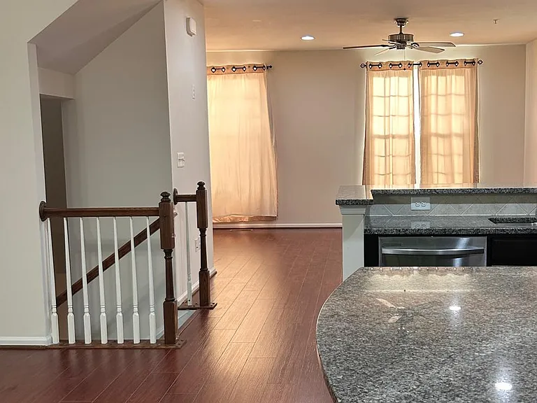 8071 Locust Mill St — Photo 12