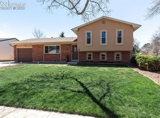 4563 S Sleepy Hollow Cir, Colorado Springs, CO 80917
