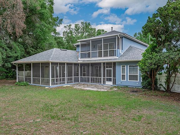 3rd image of 3617 Westmoreland Dr