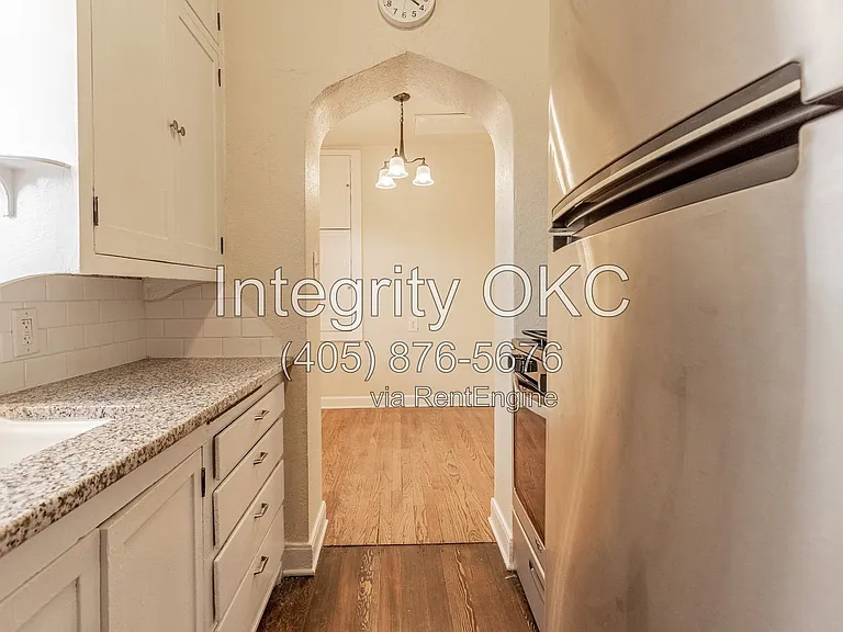 1828 Carey Pl — Photo 20