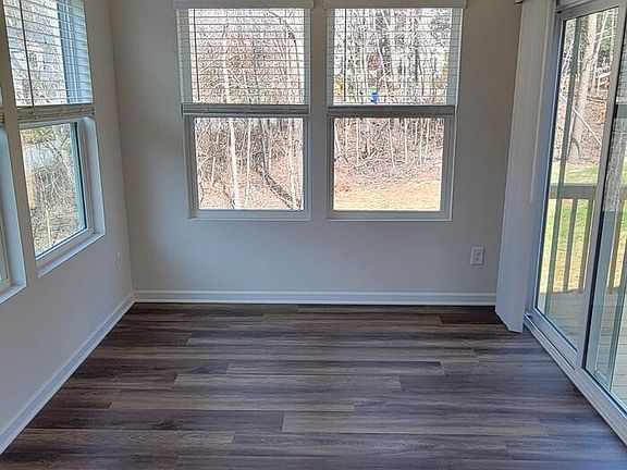 5th image of 6717 Stoneglen Dr