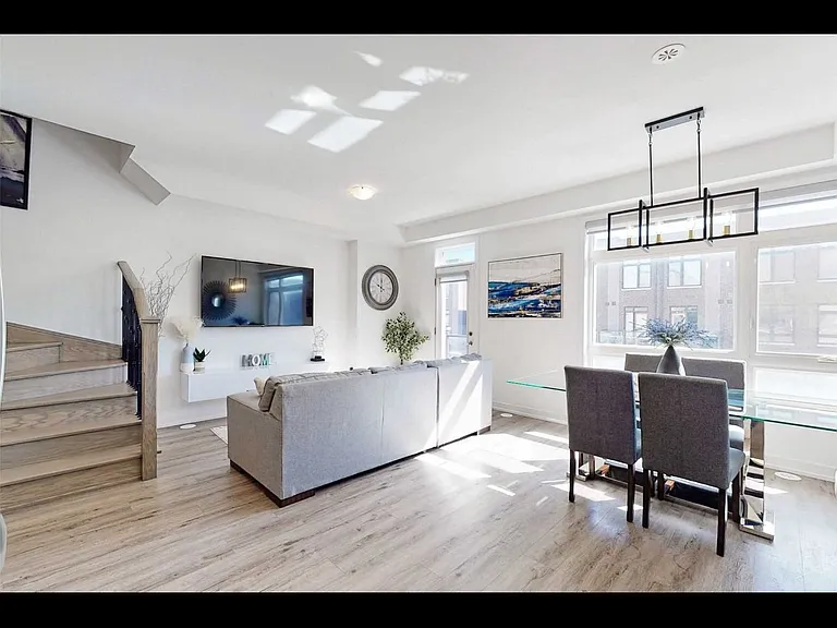 14 Hearne St E — Photo 14