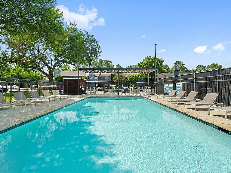 Swimming Pool 3