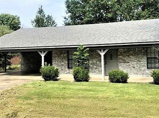 910 Boston Ave, New Boston, TX 75570