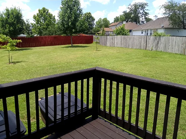 212 Wildgrove Ct — Photo 10