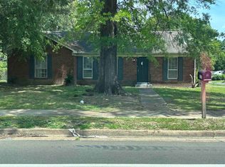 3332 Clearbrook St, Memphis, TN 38118