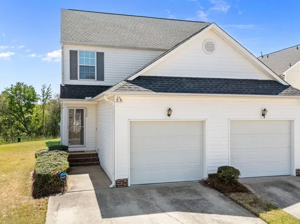 5612 Osprey Cove Dr, Raleigh, NC 27604