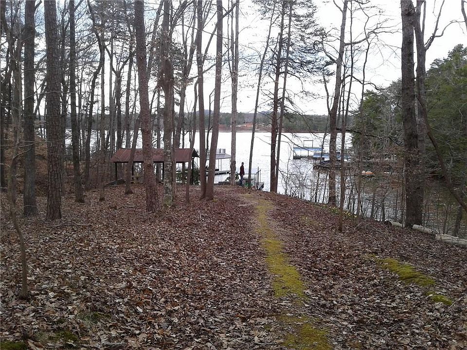 2nd image of 2738 Wynelle Dr
