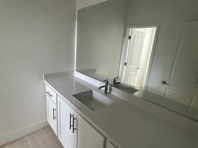 134 W Idyllwild Pl — Photo 19