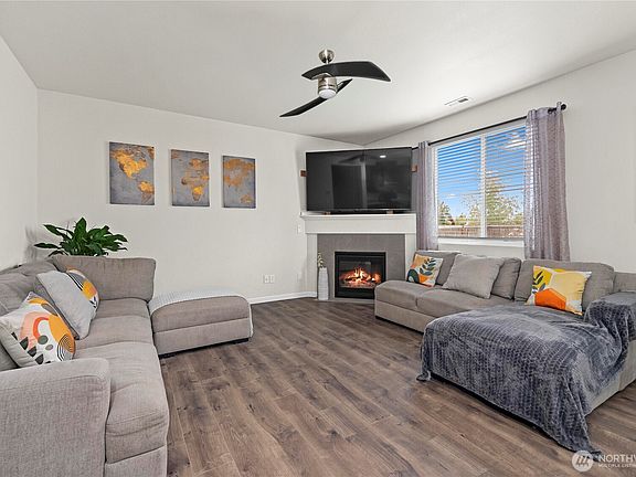 3rd image of 6705 139th Street Ct E