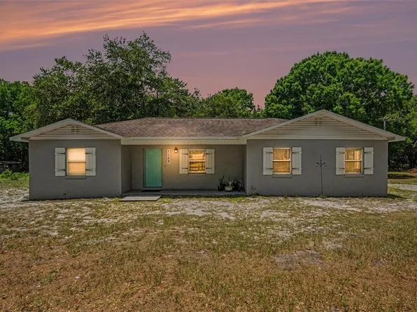 1128 Cowart Rd, Plant City, FL 33567