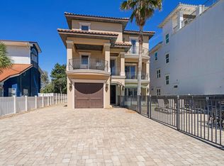 96 Sarasota St, Miramar Beach, FL 32550