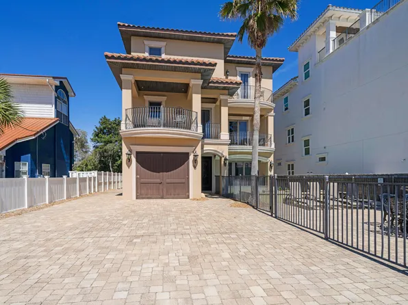 96 Sarasota St, Miramar Beach, FL 32550