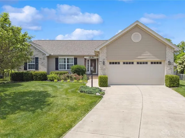 1533 Blake Ct, Fairborn, OH 45324