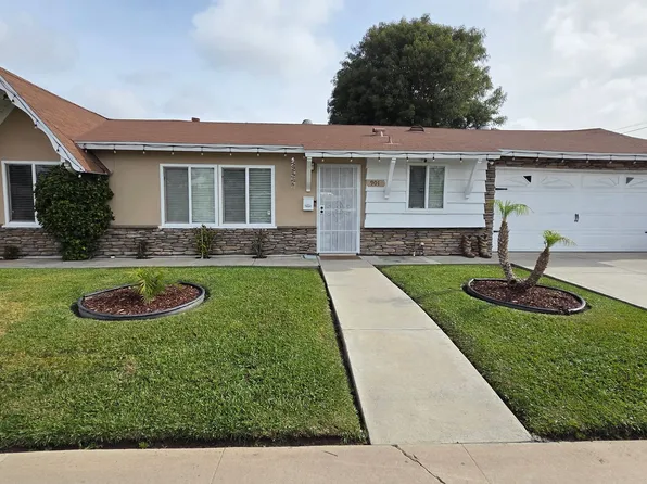 901 Elkelton Blvd, Spring Valley, CA 91977