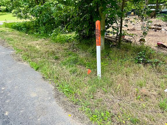 3rd image of 1236 N State Road 66