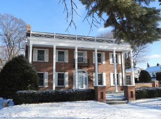 60 Beekman St, Plattsburgh, NY 12901