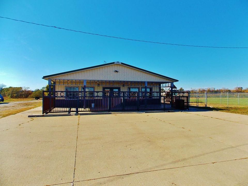 1st image of 3157 Highway 30