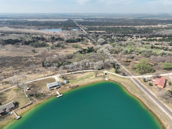 268207 Lakeview Rd, Ames, OK 73718