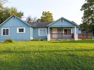 1960 E Huntsville Rd, Fayetteville, AR 72701