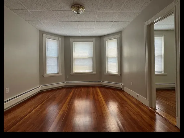 666 Saratoga St, East Boston, MA