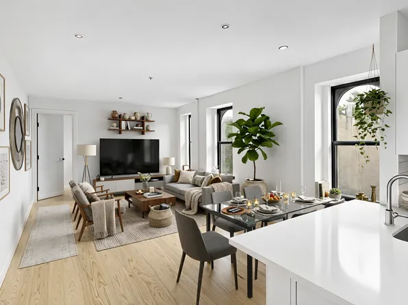 285 6th Avenue image 1 of 7