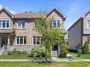 377 Sweetflag St, Ottawa, ON K2J5Y7