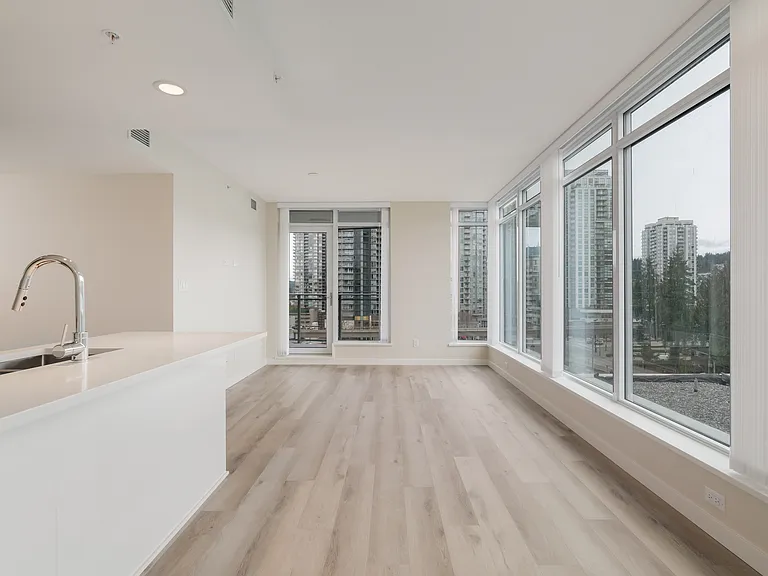 1182 Westwood St — Photo 138