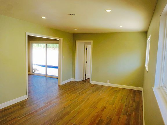 5th image of 2431 Wilkie Dr