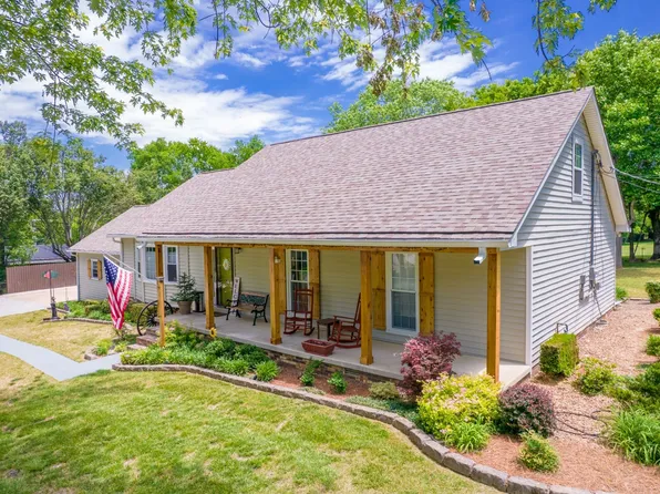415 Centennial Ave, Lewisburg, TN 37091
