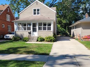 18641 Centralia, Redford, MI 48240