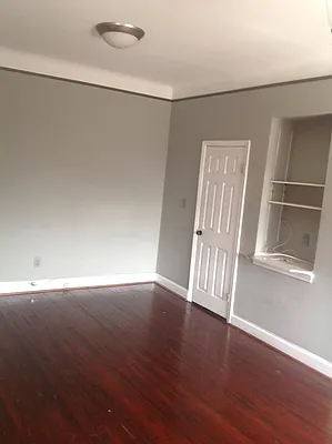 Rented by R New York | media 3