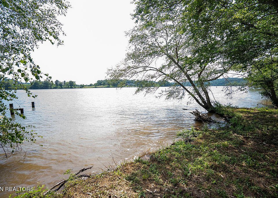 1st image of 5 & 6 Valley Dr