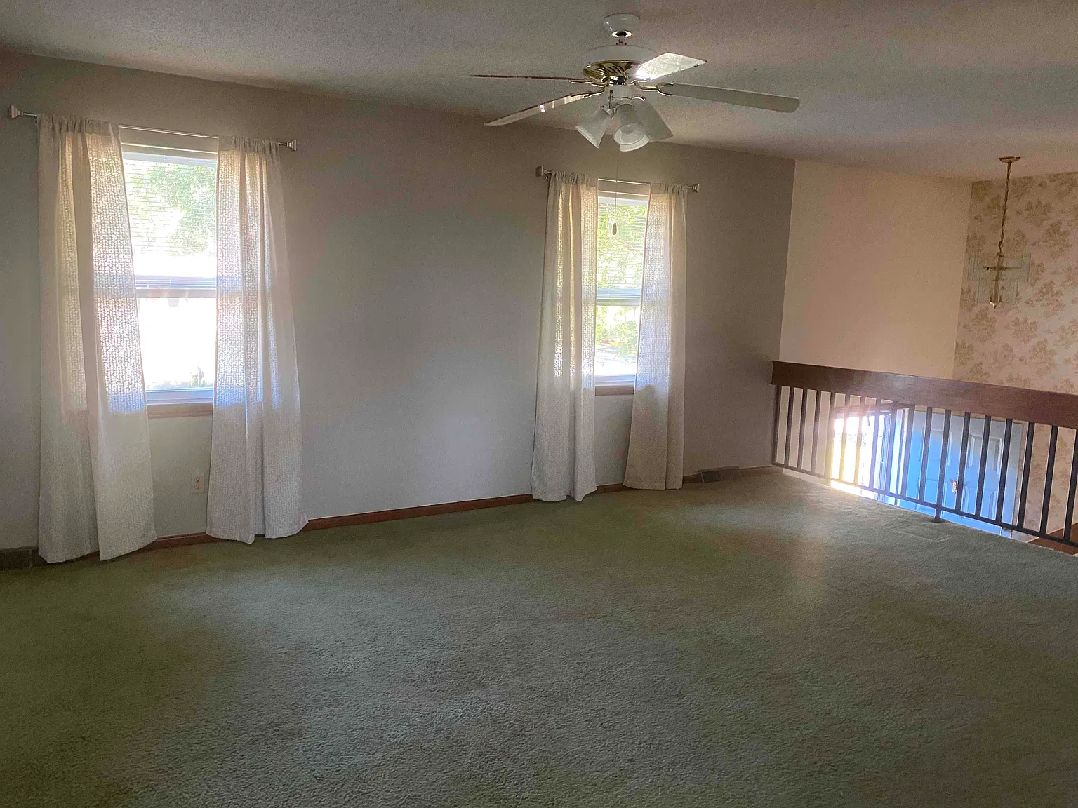3 bed, 1416 sqft, $1,495 — Photo 2