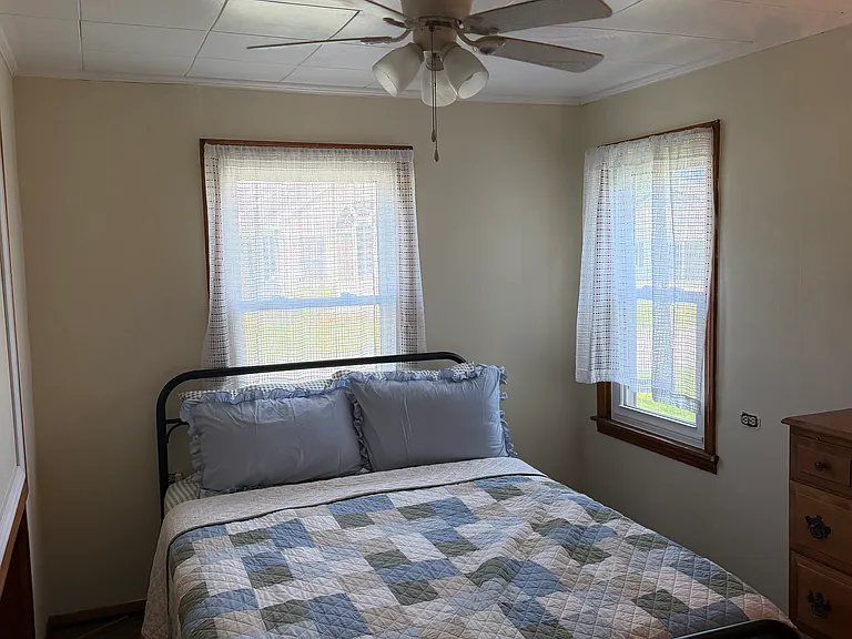 1856 Elm Dr — Photo 12