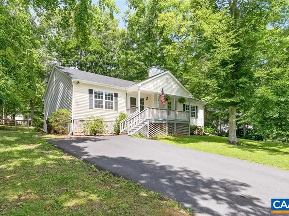 18 Hatchechubee Rd, Palmyra, VA 22963