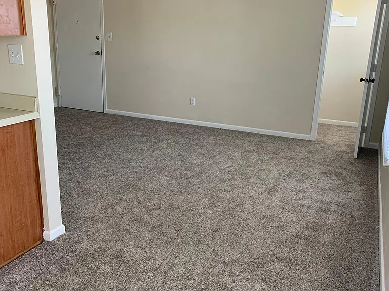 2606 Baltic Ave #201 — Photo 5