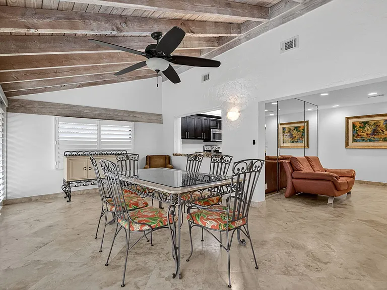804 Foxpointe Cir — Photo 14