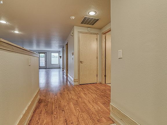 3rd image of 5301 Plomondon St APT E20