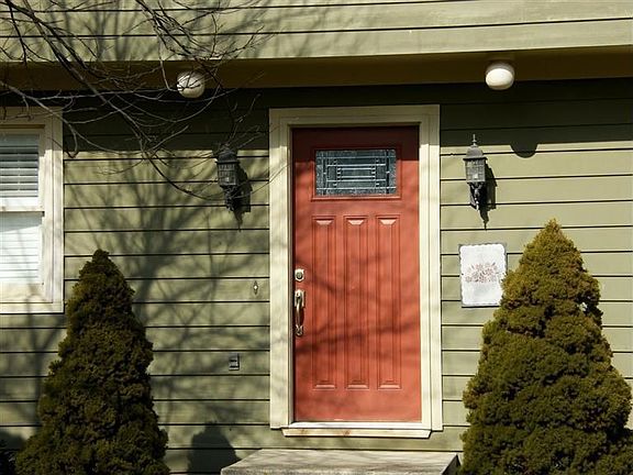 5th image of 289 Hilltop Dr