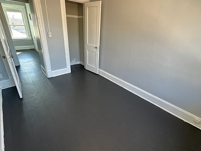 112 Shelley St #5A — Photo 11