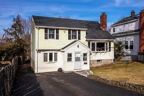 30 Grapevine Ave Photo 1